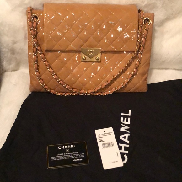 CHANEL Handbags - Chanel beige large handbag